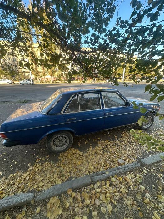 Продаётся Mercedes 123