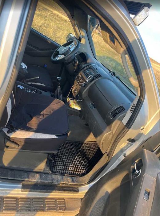 Nissan Navara 2008 + Set Navigatie Nou