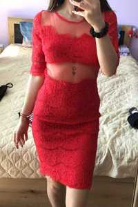 Червена ефектна рокля