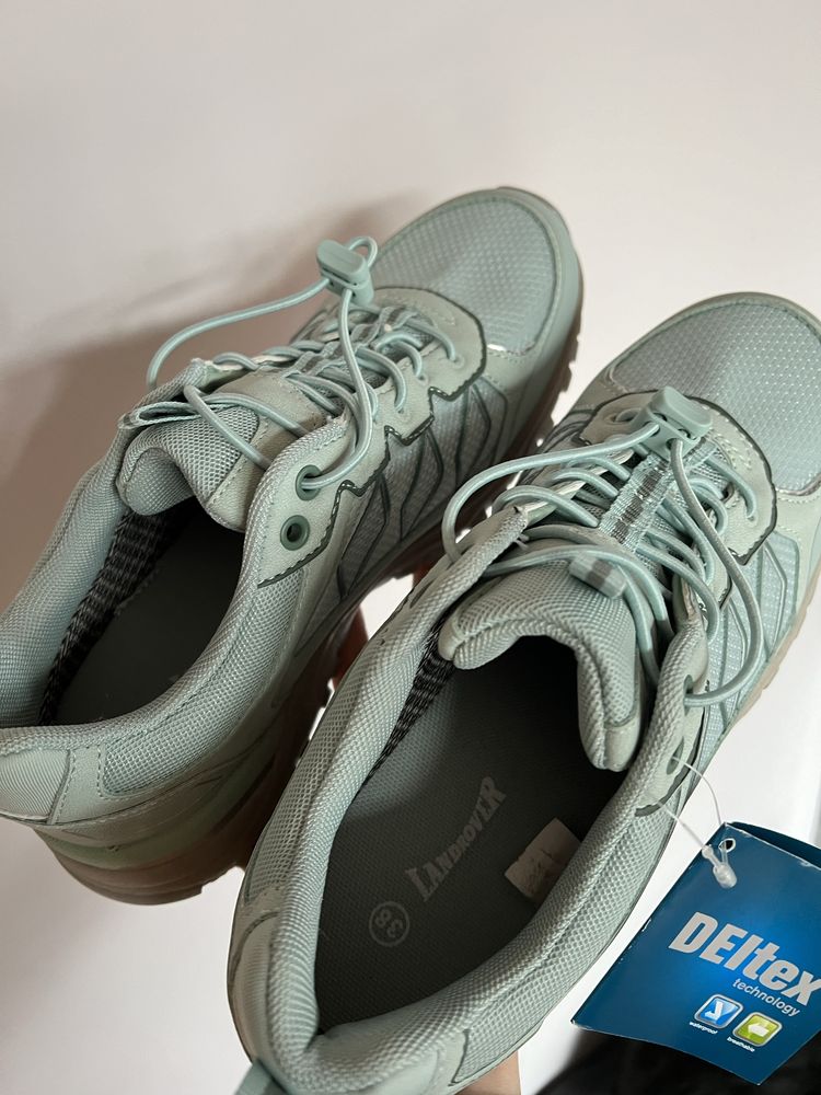 Adidasi / pantofi de sport landrover 38