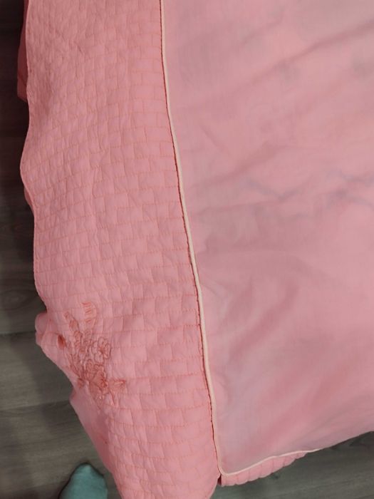 Чаршаф/ шалте в бонбонено розово