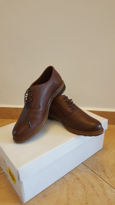 Pantofi Unisex din piele calitate inalta