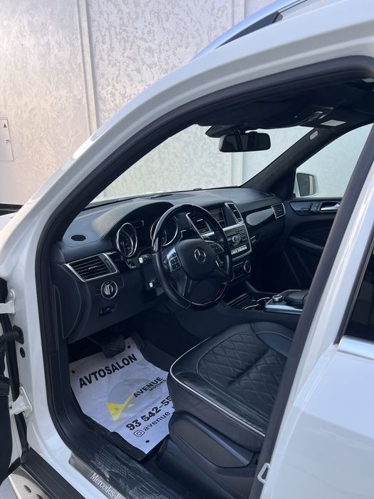 Mercedes Benz GL 400