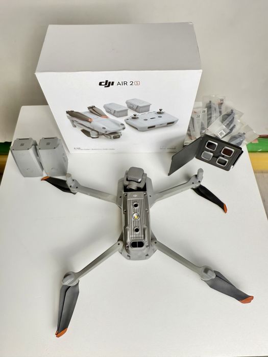 Drona DJI Air 2S Fly More Combo (nu Mini 2 3 4 5 Mavic Pro)