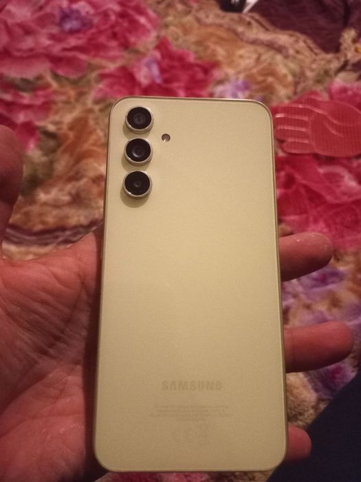 Samsung A54 8/128 ideal