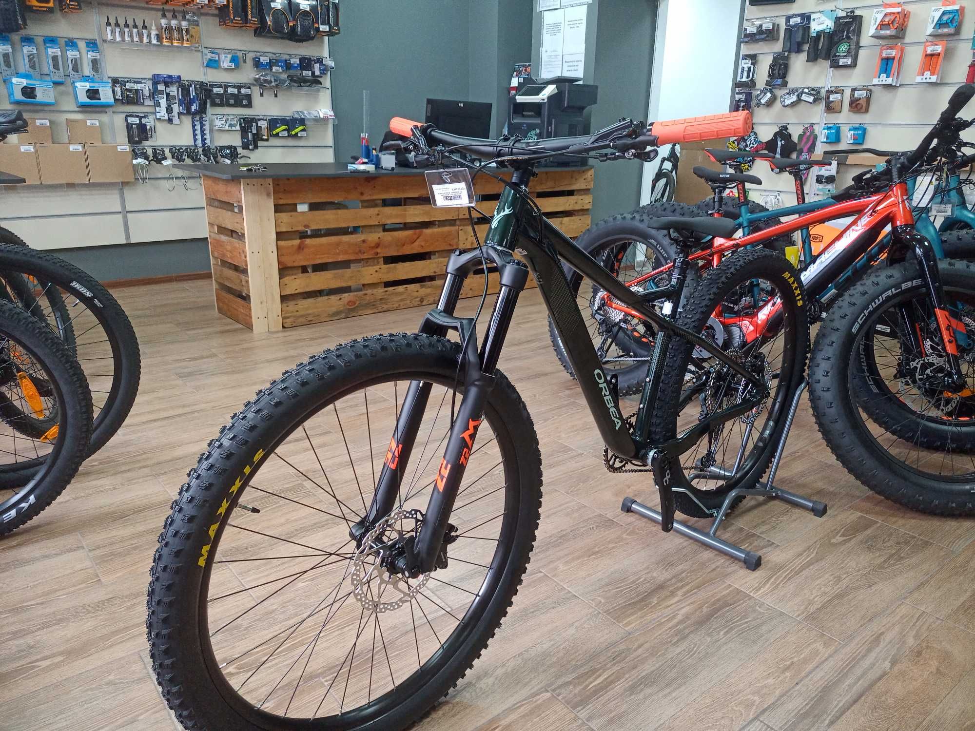 Orbea Laufey H10 marime M disponibila in stoc EST BIKE Funky Sports