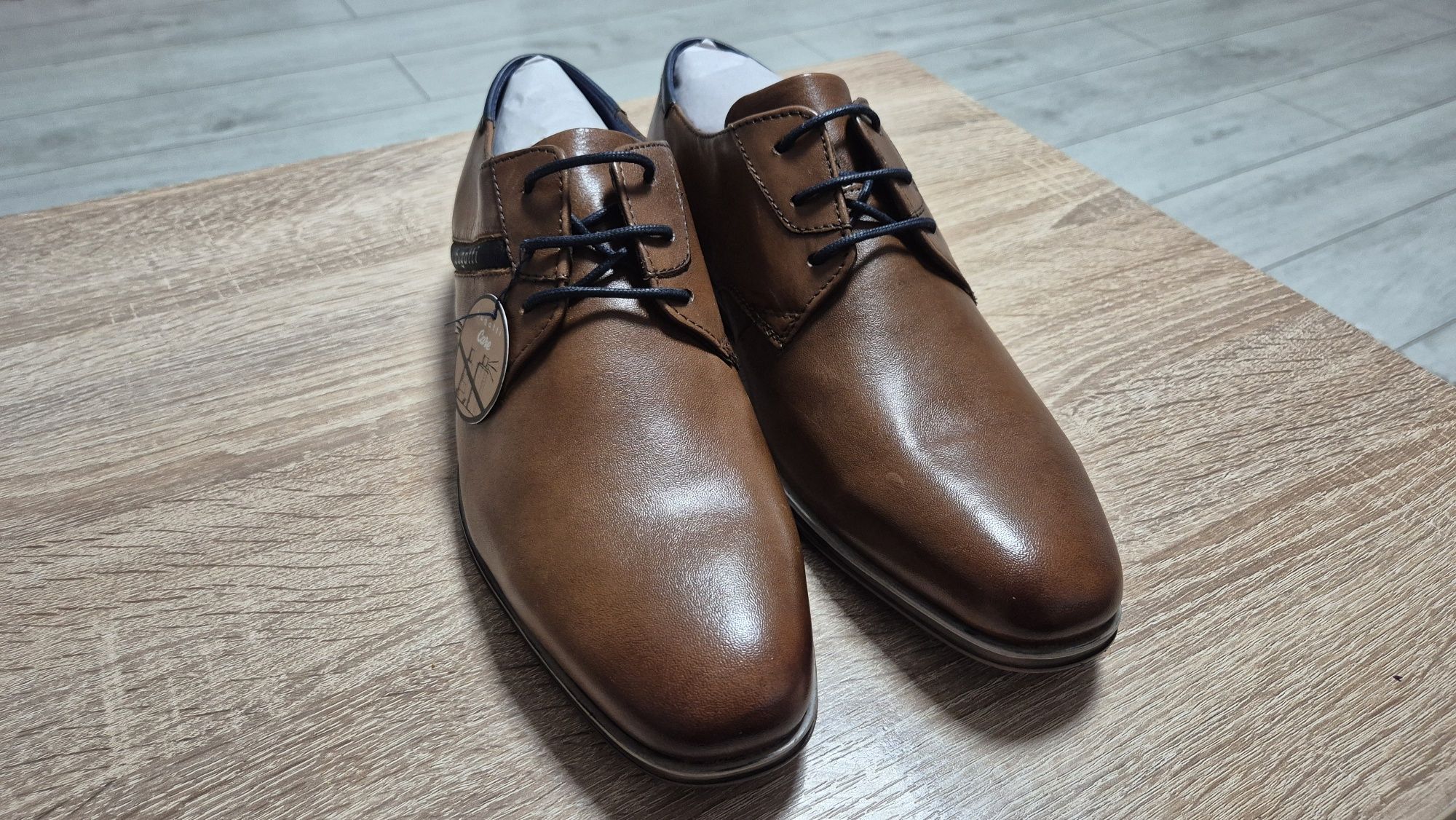Pantofi eleganti Bugatti