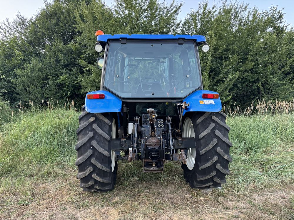 Tractor New Holland TL 100 cu Incarcator frontal Mailleux