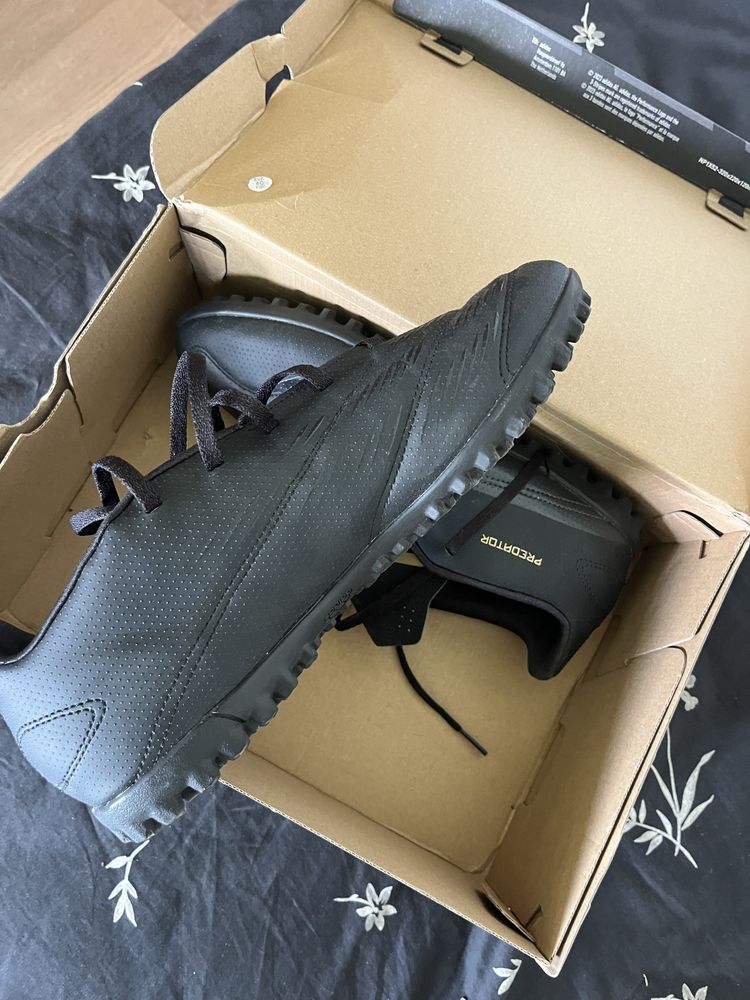 Adidas predator стоножки 44 номер
