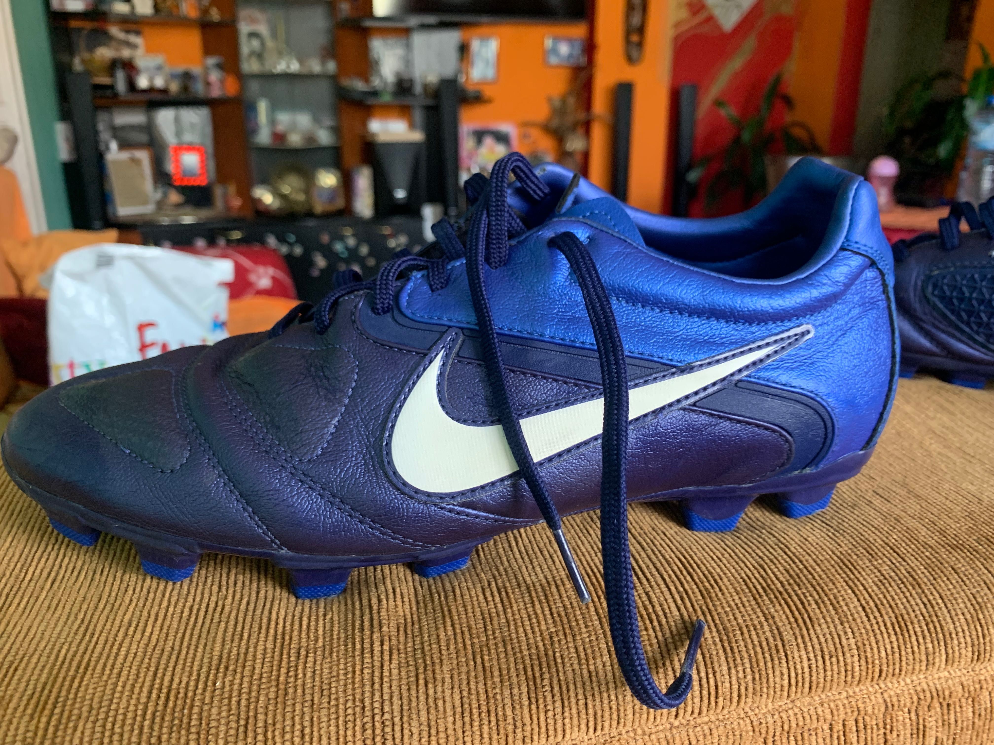 Футболни Бутонки Nike