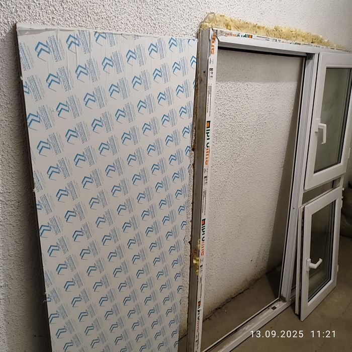 Продам. Пластиковое окно