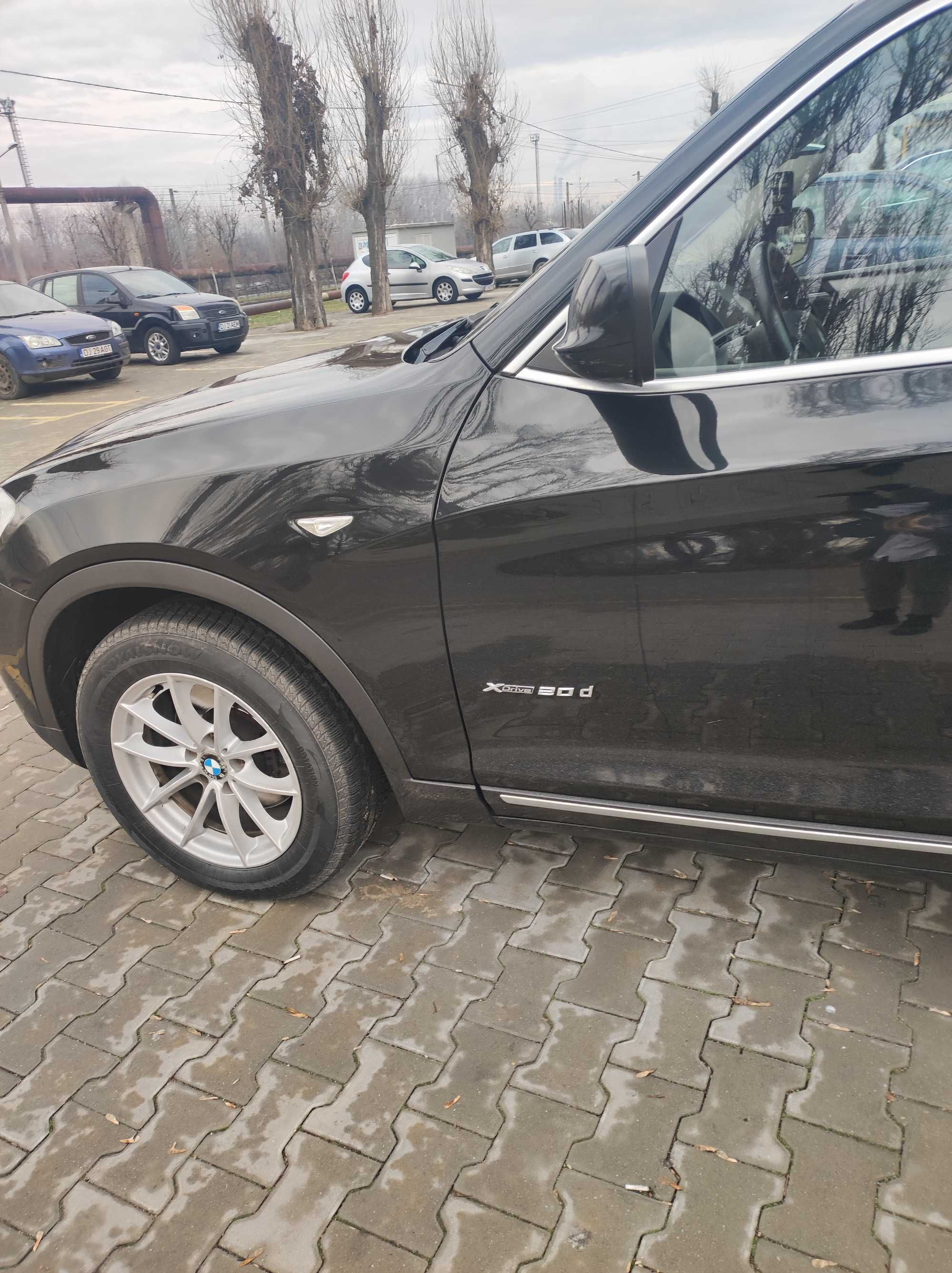 BMW X3 X-DRIVE - preț 11900 euro  2.0 Diesel, 277. 427 km, 184 CP