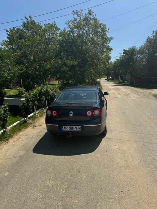 Vand Passat 2.0 diesel , an 2008 /