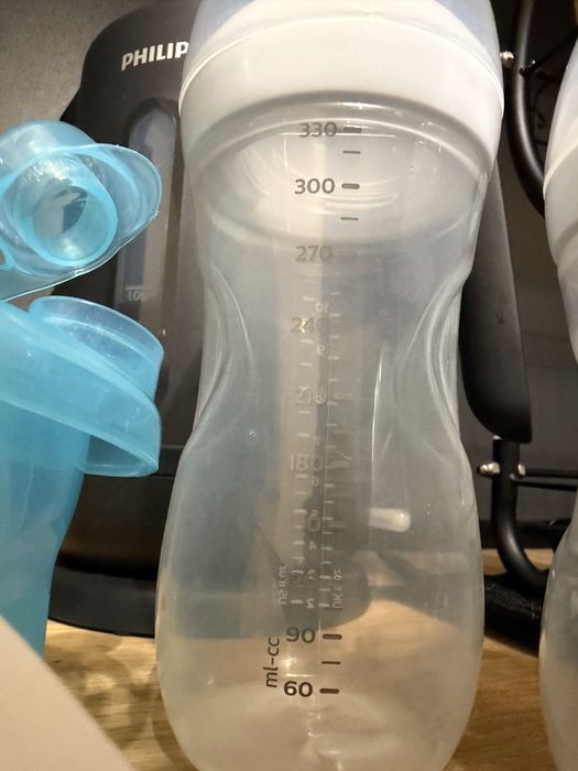 Комплект шишета с ПОДАРЪЦИ