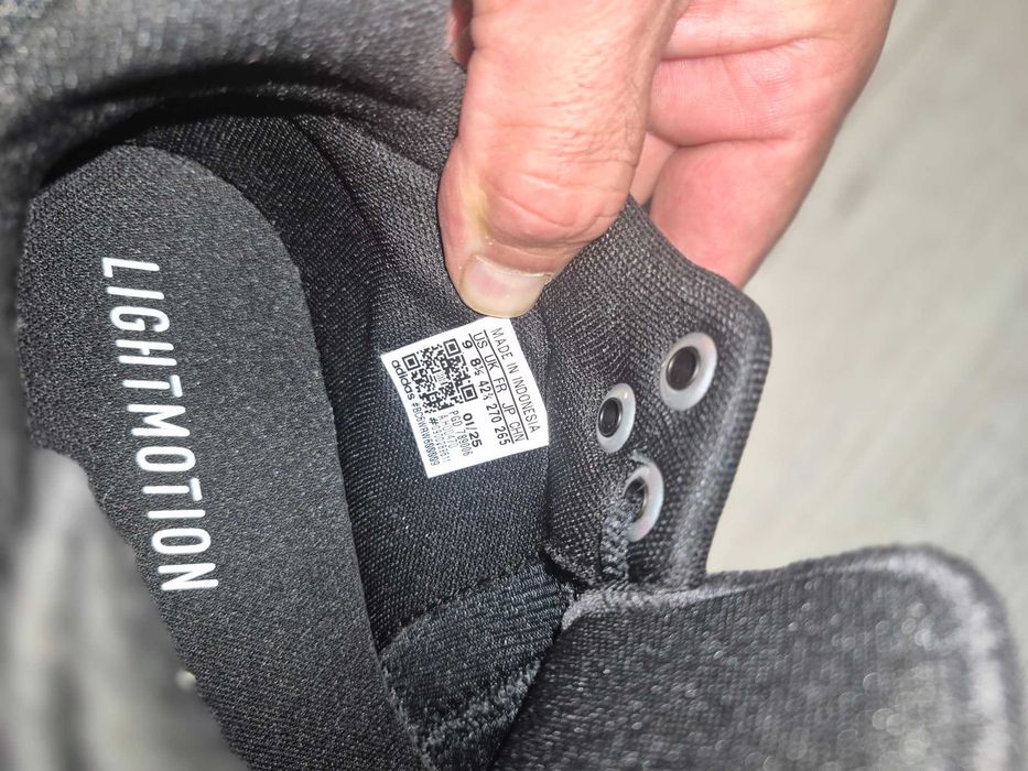 Продавам обувкadidas