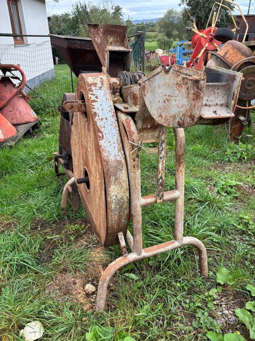 Moara dupa tractor