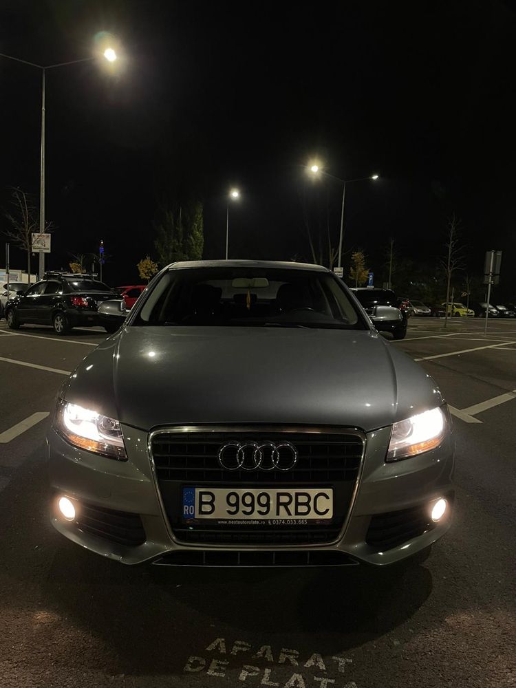 Vand Audi A4 B8 2011