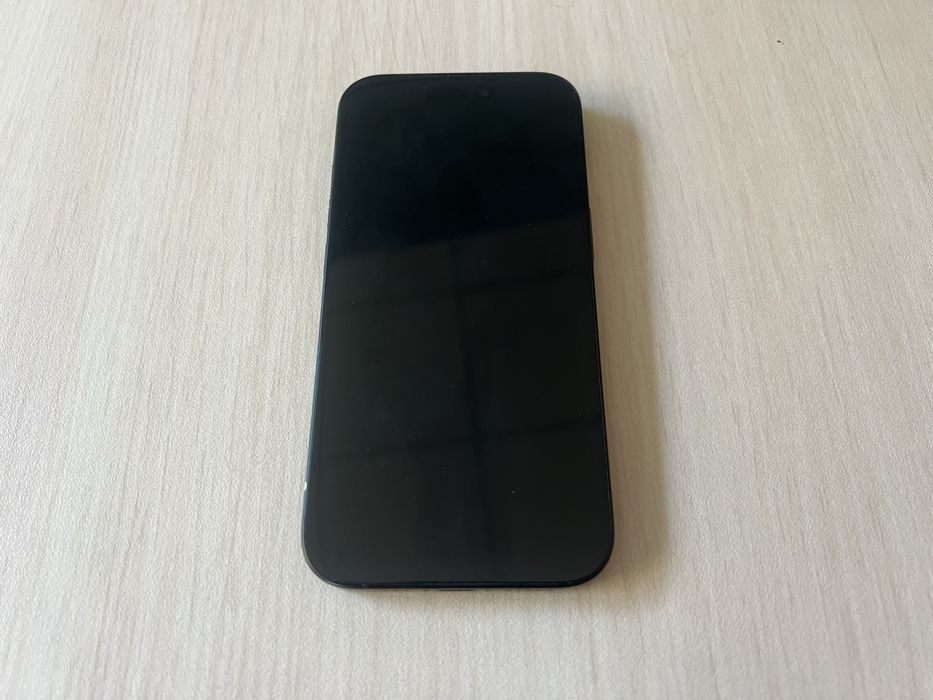 Продавам Apple iPhone 16 128GB