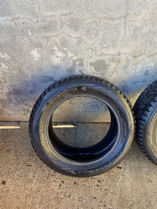 Anvelopa de Iarna 215/55/16