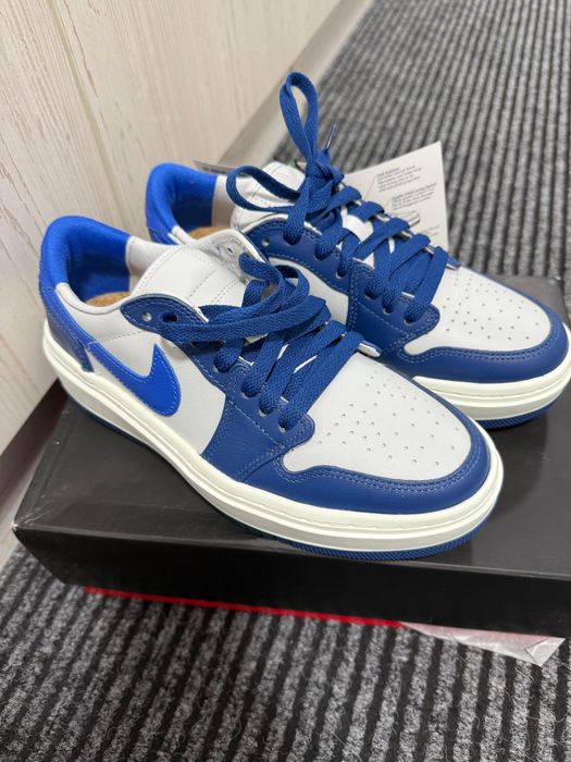 Продам кроссовки NikeAir Jordan оригинал