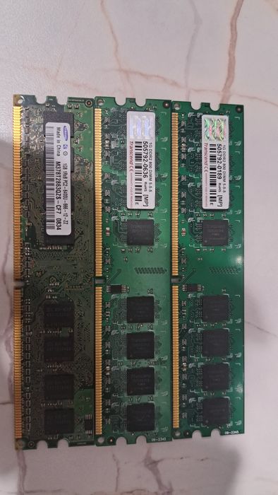 ОЗУ DDR2 память 1 гиг