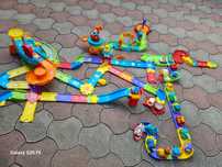 Vtech toot toot  pista ,garaj interactiv