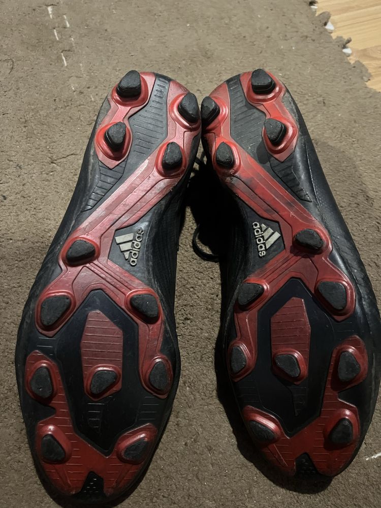 Калеври Adidas     Predator