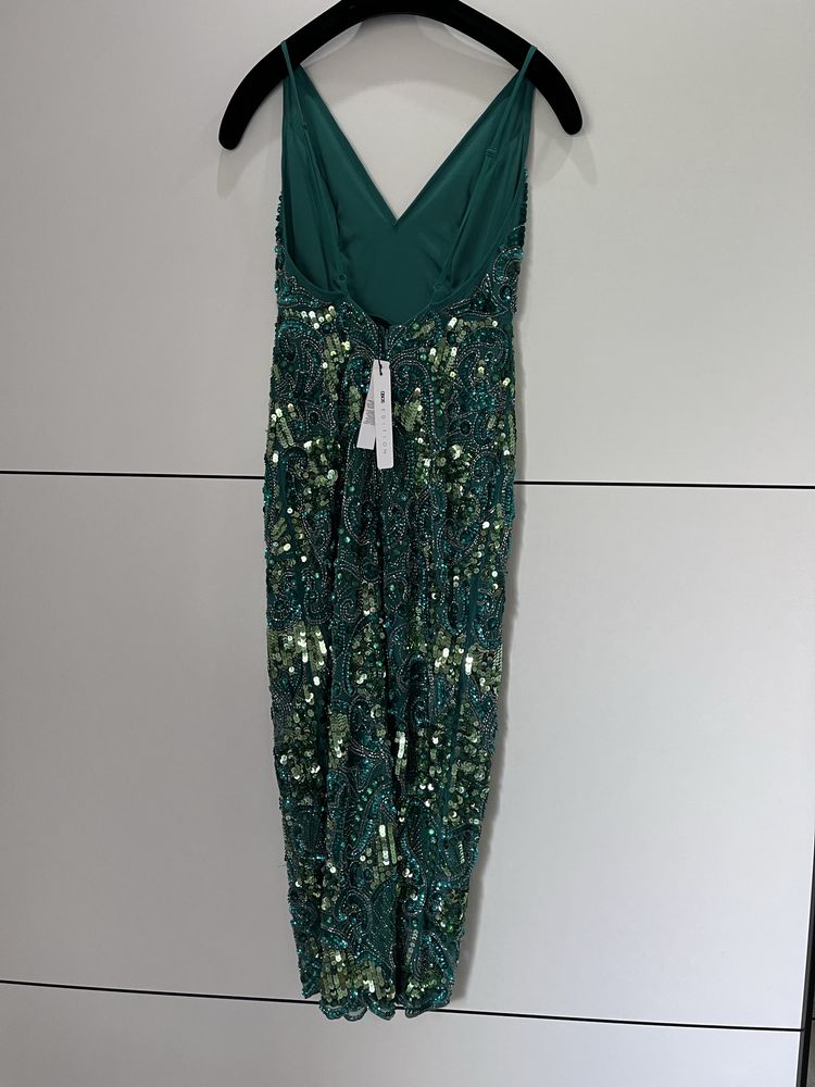 Официална рокля с пайети на Asos Edition
