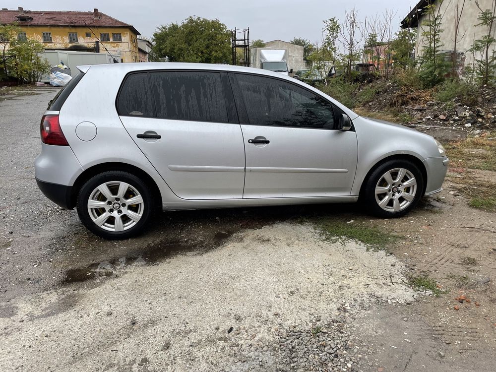 На части VW Golf 5 / Голф 5 1.4 i 75к.с.