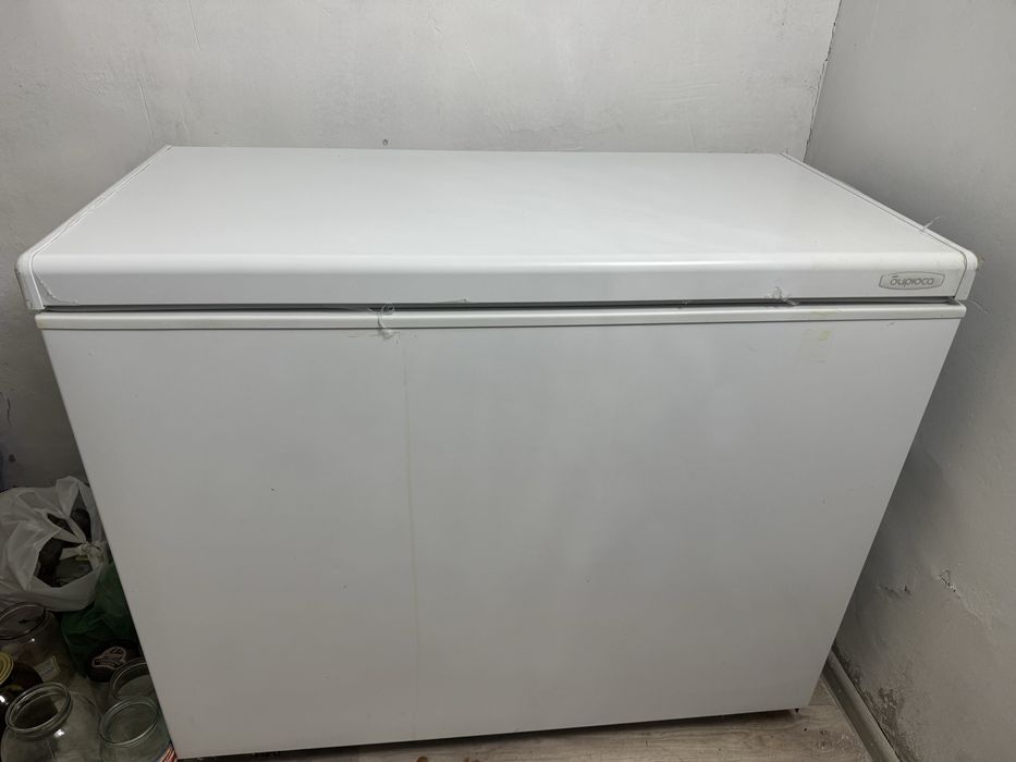 Продам морозильник