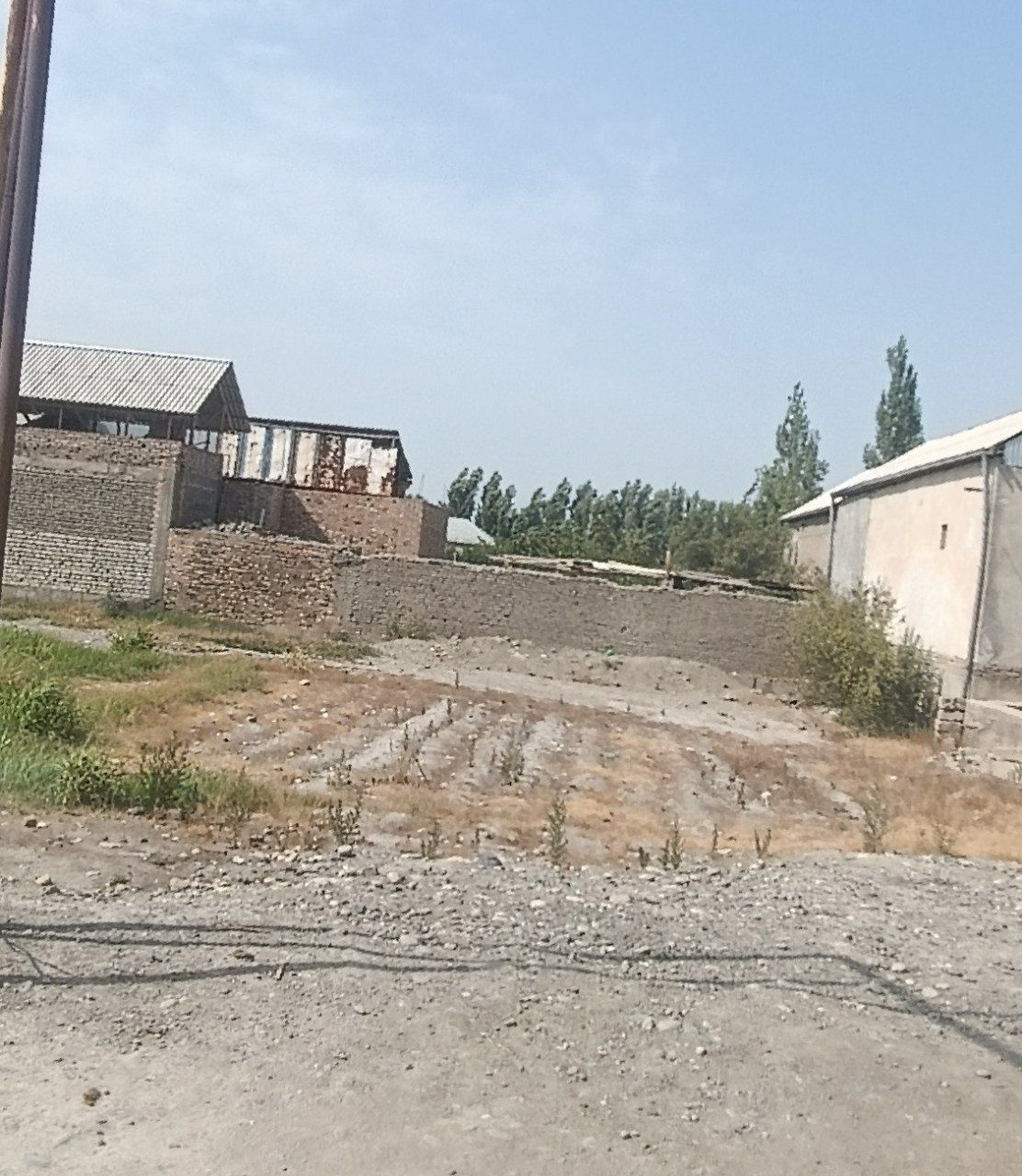 Yer uchaska sotiladi