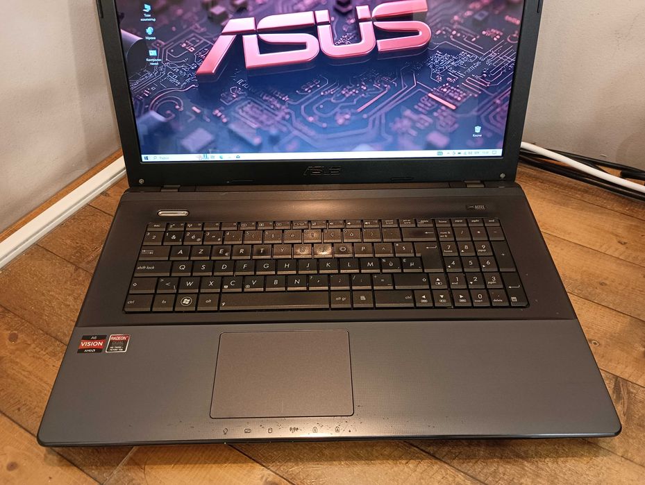 Лаптоп Asus K75DE / 17"