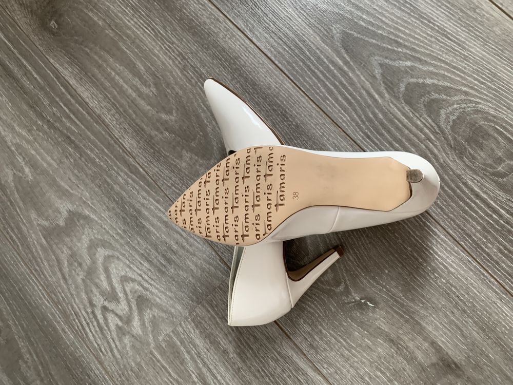 Pantofi TAMARIS 38