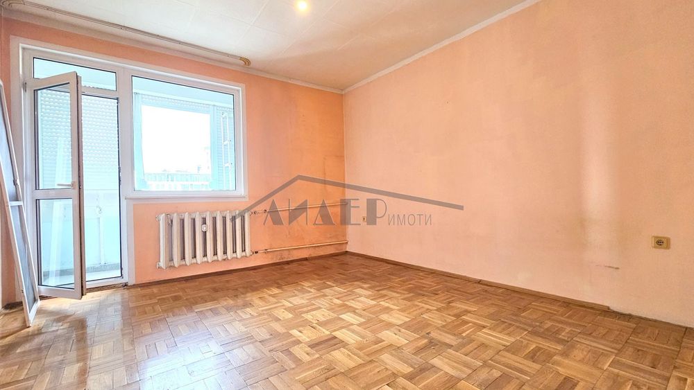 3-стаен с площ от 108 кв.м. в кв. Кършияка