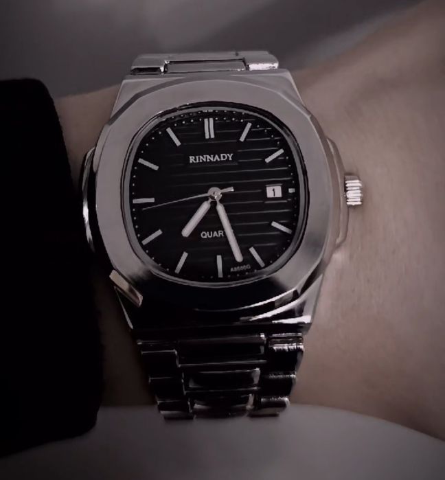 Мужские кварцевые часы RINNADY в стиле люкс