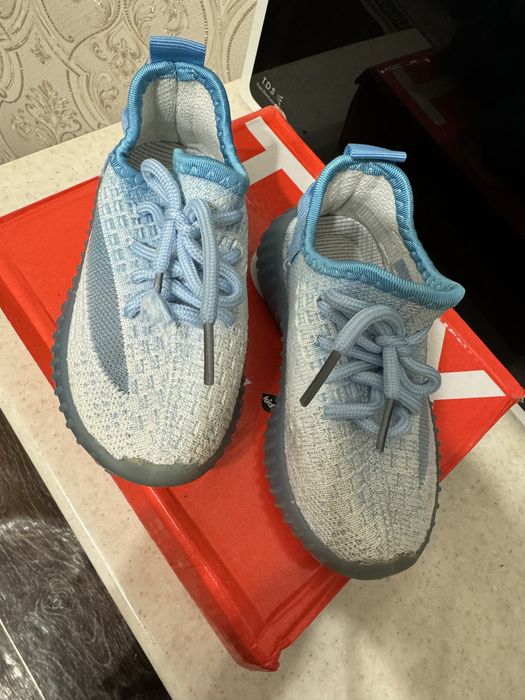 Yeezy kids дёшево