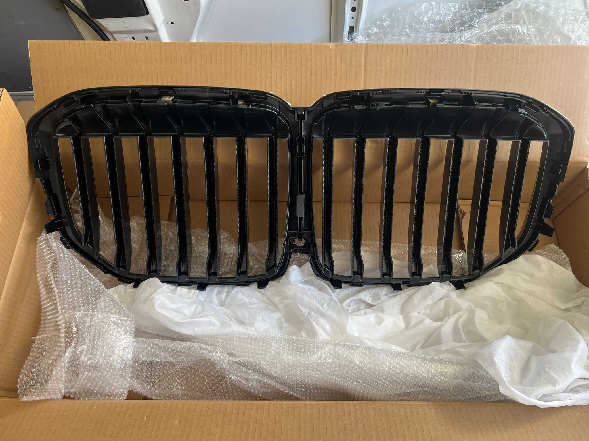 G07 X7 M Performance Gloss Черна предна решетка Бъбреци BMW