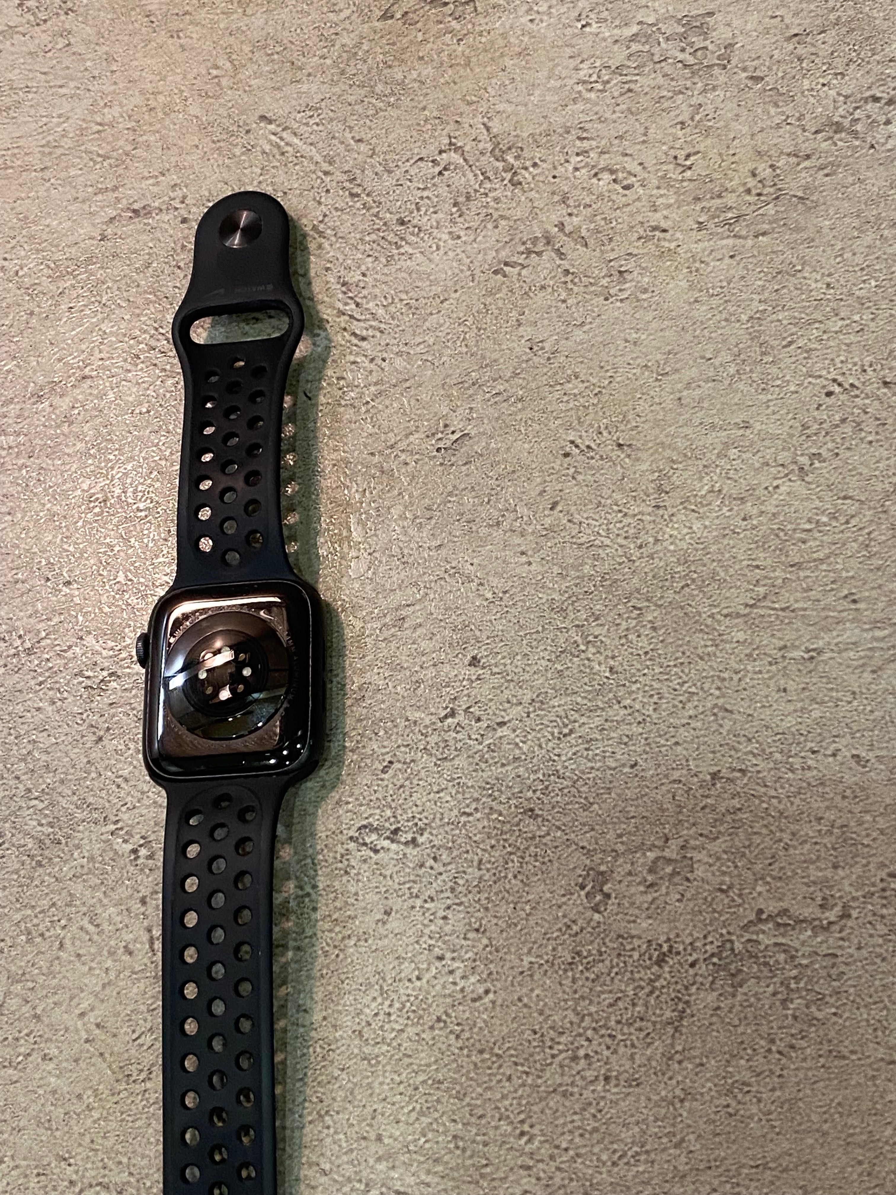 Apple Watch Series 6 Nike