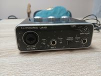Външна аудио карта Behringer UM2 U-Phoria, аудио интерфейс