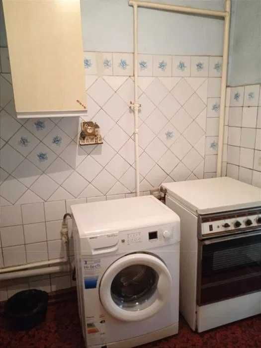 Продается квартира Сталинка. 2/2/6. проспект Космонавтов. Ойбек.