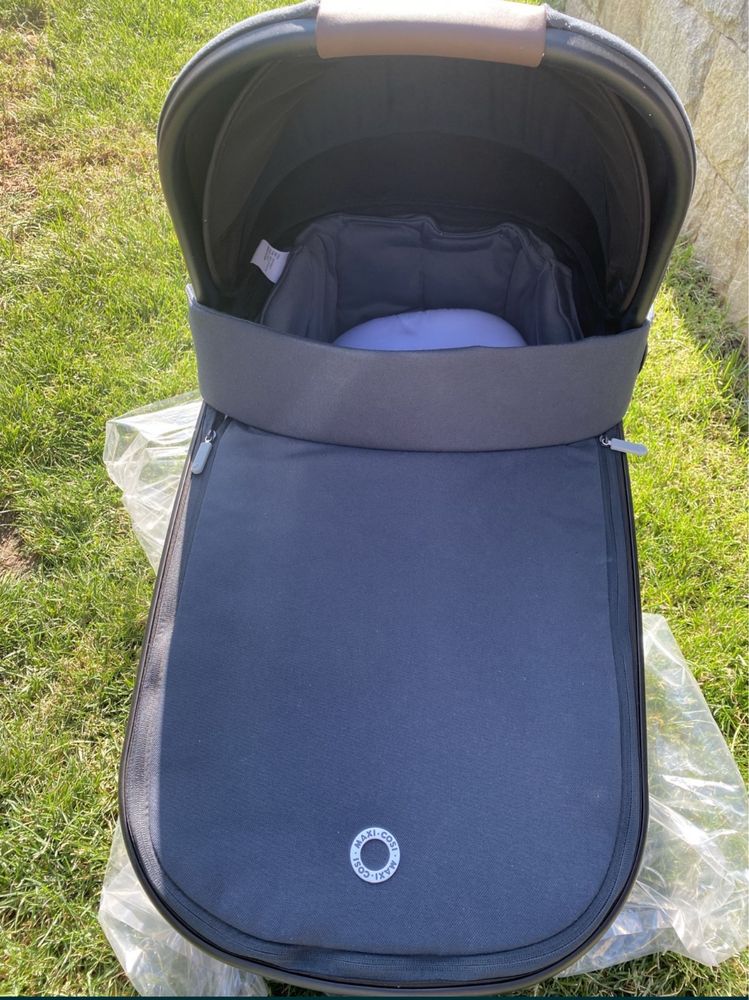 Бебешка количка maxi cosi
