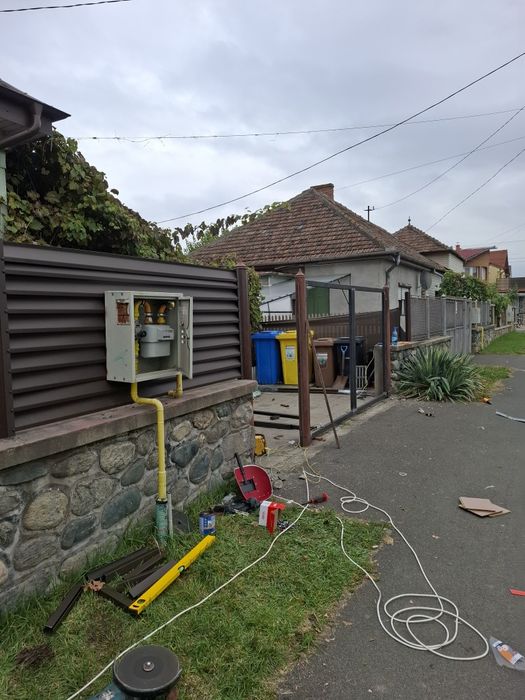 Costrucți garduri si porti