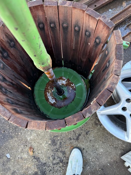 Преса за вино или ракия