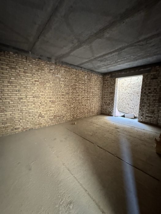 Продается участок 2.3 соток коробка