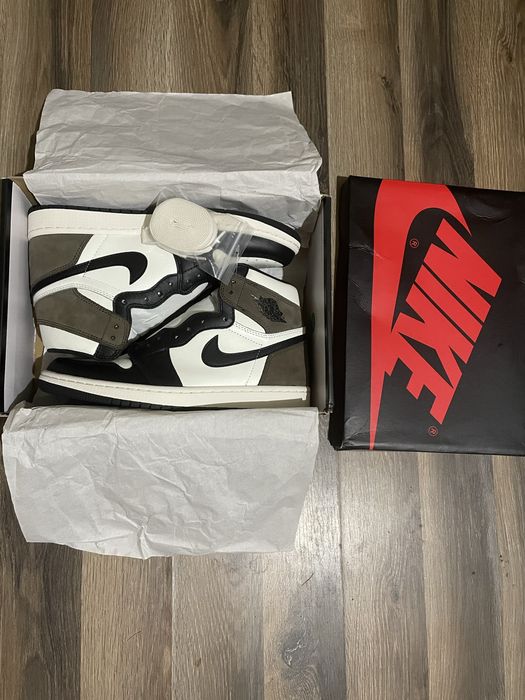 Nike Air Jordan 1 High Dark Mocha