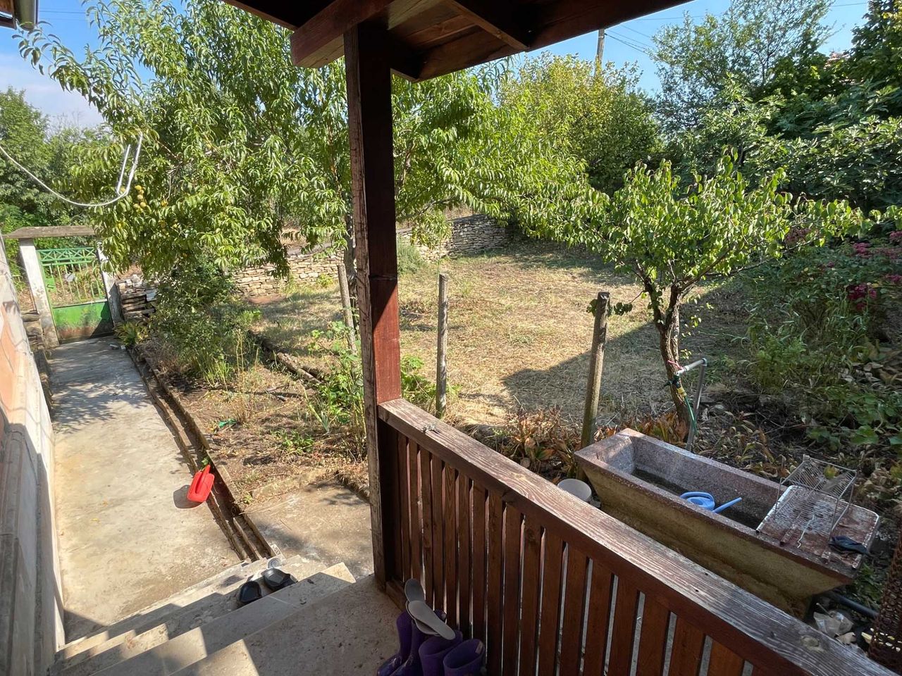 Продава се Къща в с. Старо село, Област Враца - 90 кв.м за 165 €/кв.м - Снимка #1