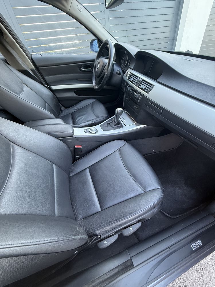 Bmw - E90 - 2006 - 2.0 D - Automat -piele - navi - senzori