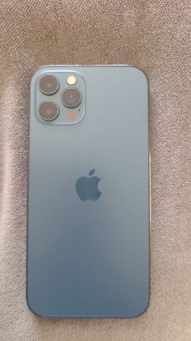 Продам iphone 12 pro