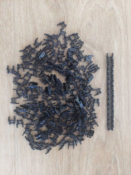 Set angrenaje (roti dintate, axe, lant etc.) compatibile Lego Technic.