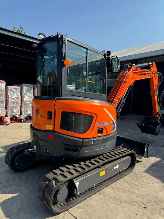 Mini excavator Sunward 3,8t NOU Premium Motor KUBOTA GARANTIE 3 ANI